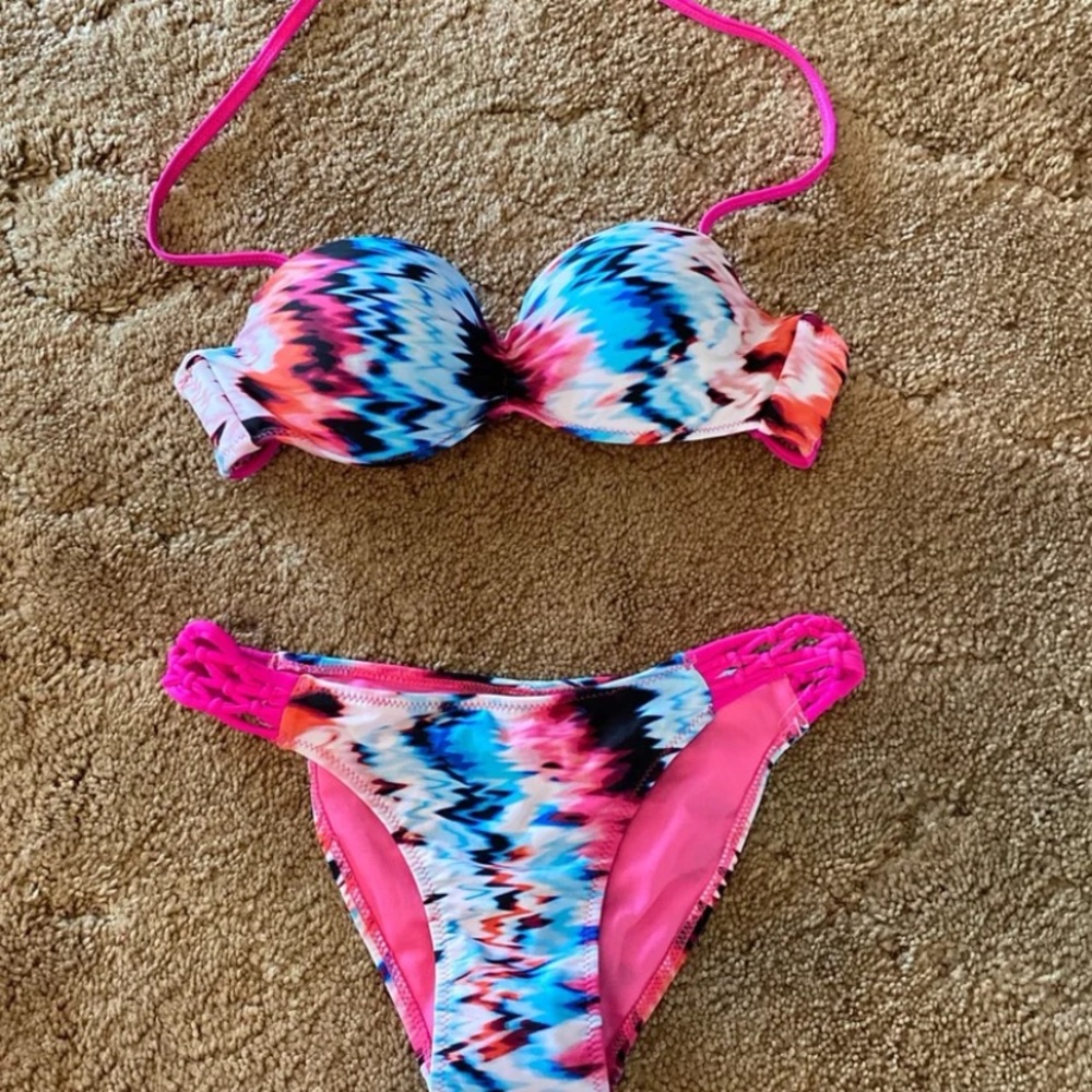 Tinibikini swimsuit set